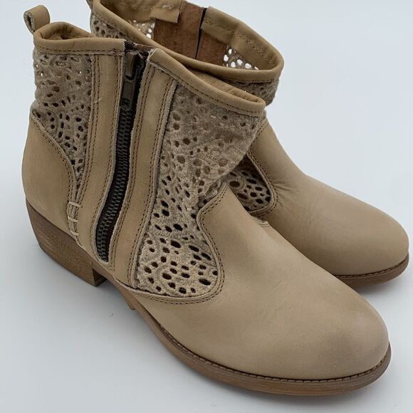 Coolway leather die cut ankle boots booties woman’s size 37 - Picture 8 of 12